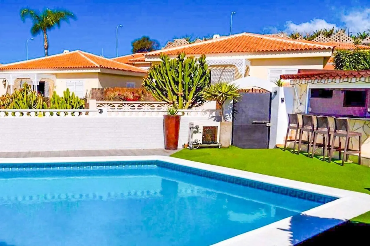 فيلة فيلا Casa Amada كالاو سالفاجي إسبانيا